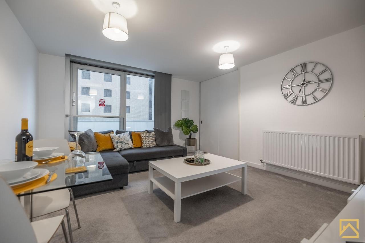 Modern 1 Bed In Central Mk, Free Parking, Smart Tv, Manhattan House By Valore Property Services Milton Keynes Exterior foto