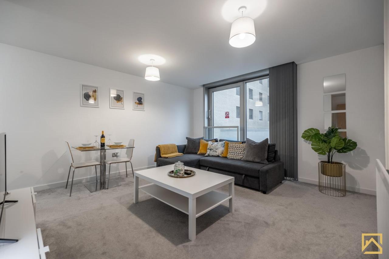 Modern 1 Bed In Central Mk, Free Parking, Smart Tv, Manhattan House By Valore Property Services Milton Keynes Exterior foto